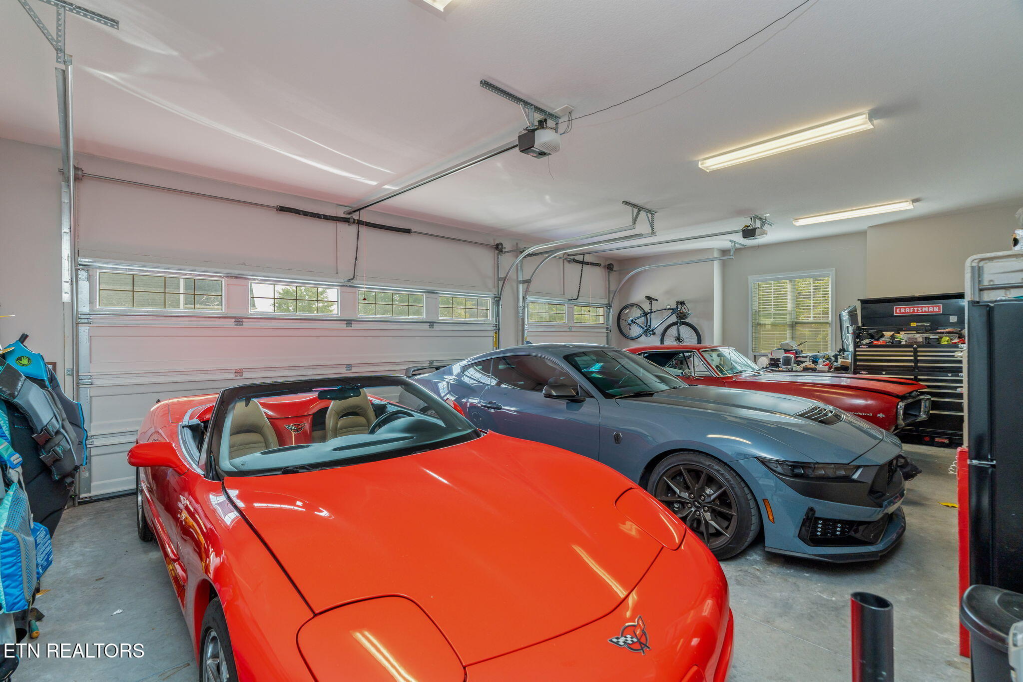 113 Sweetberry Street Oak Ridge, TN 37830 - Photo 43 of 59 3 Car Garage