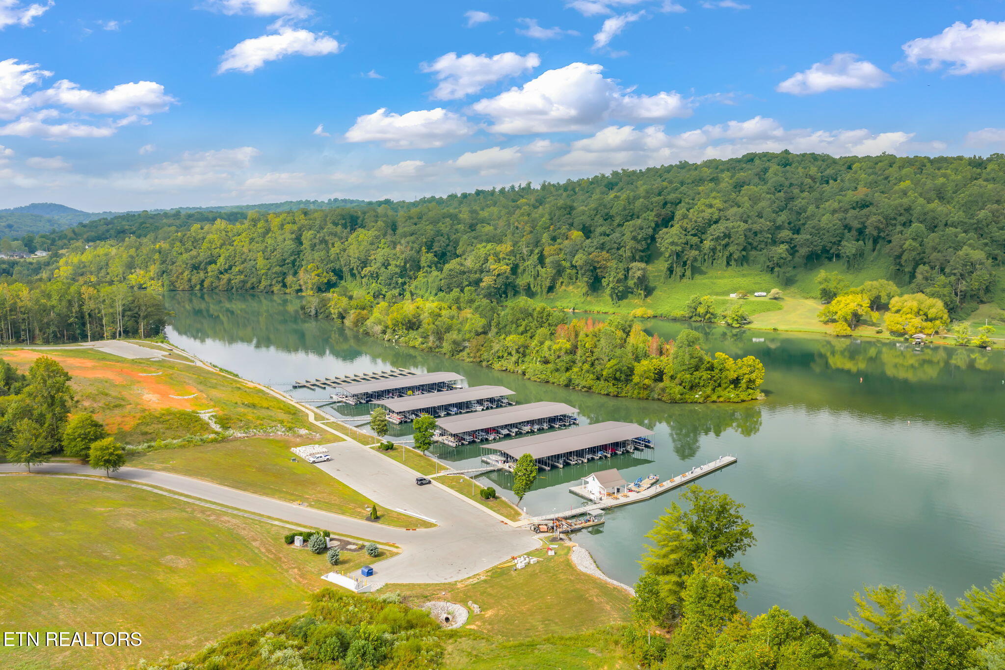 113 Sweetberry Street Oak Ridge, TN 37830 - Photo 53 of 59 Full Service Marina