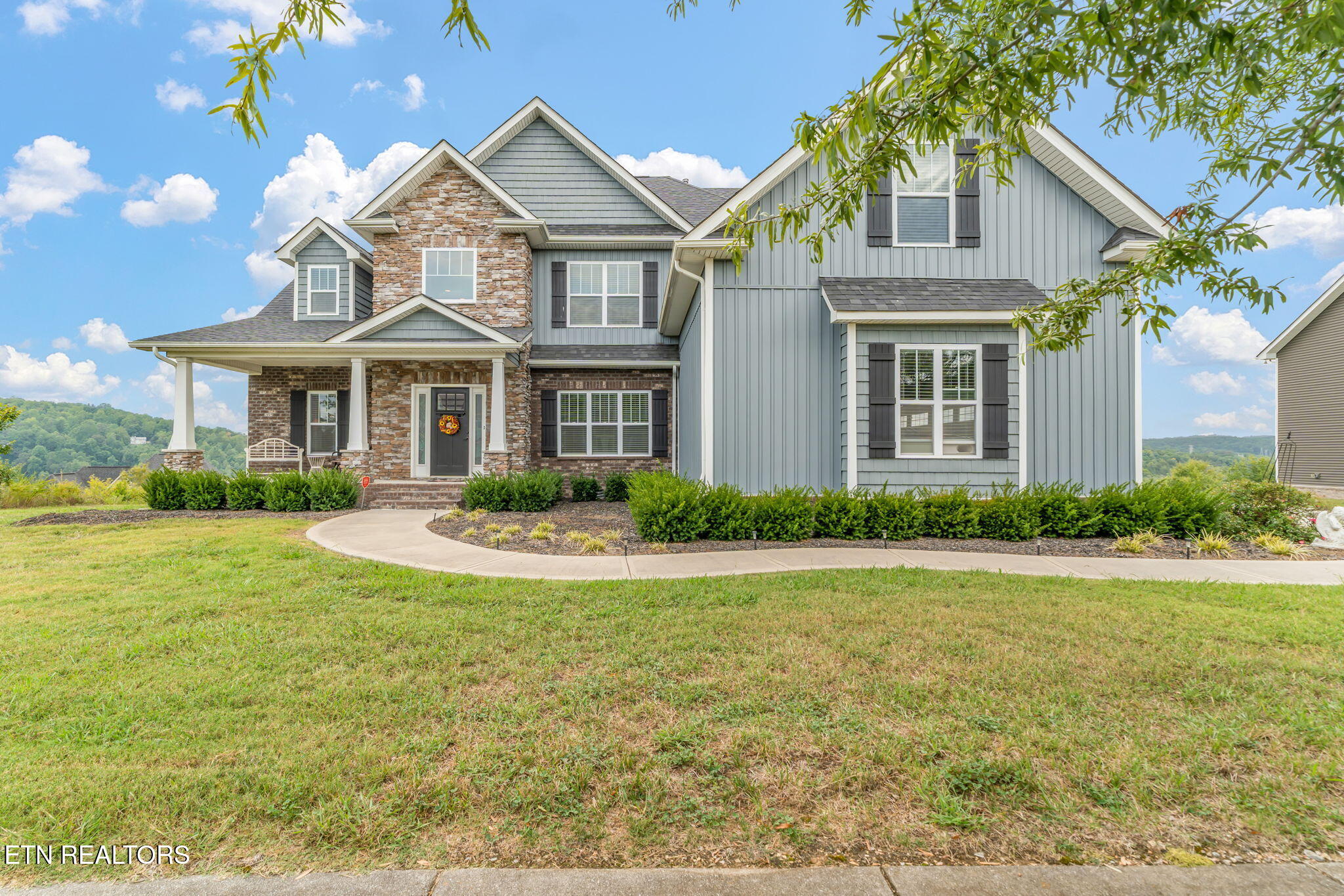 113 Sweetberry Street Oak Ridge, TN 37830 - Photo 9 of 59 3-web-or-mls-113 Sweetberry Street-54