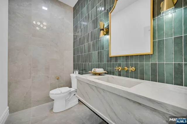 $4,300,000 | 55 Troy Drive, Short Hills, NJ 07078