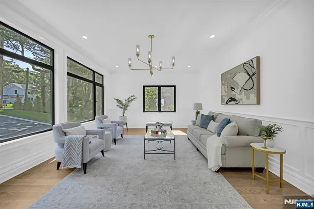 $4,300,000 | 55 Troy Drive, Short Hills, NJ 07078