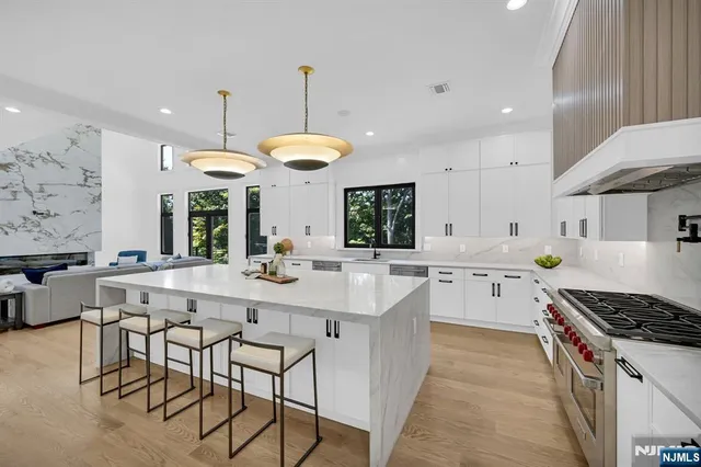 $4,300,000 | 55 Troy Drive, Short Hills, NJ 07078