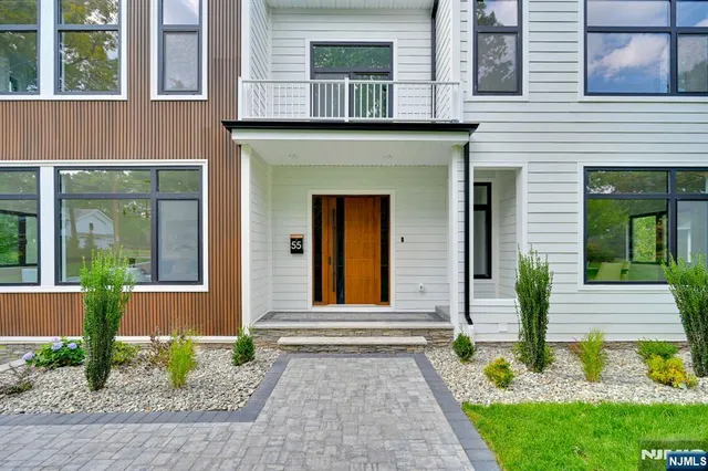 $4,300,000 | 55 Troy Drive, Short Hills, NJ 07078