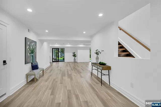 $4,300,000 | 55 Troy Drive, Short Hills, NJ 07078