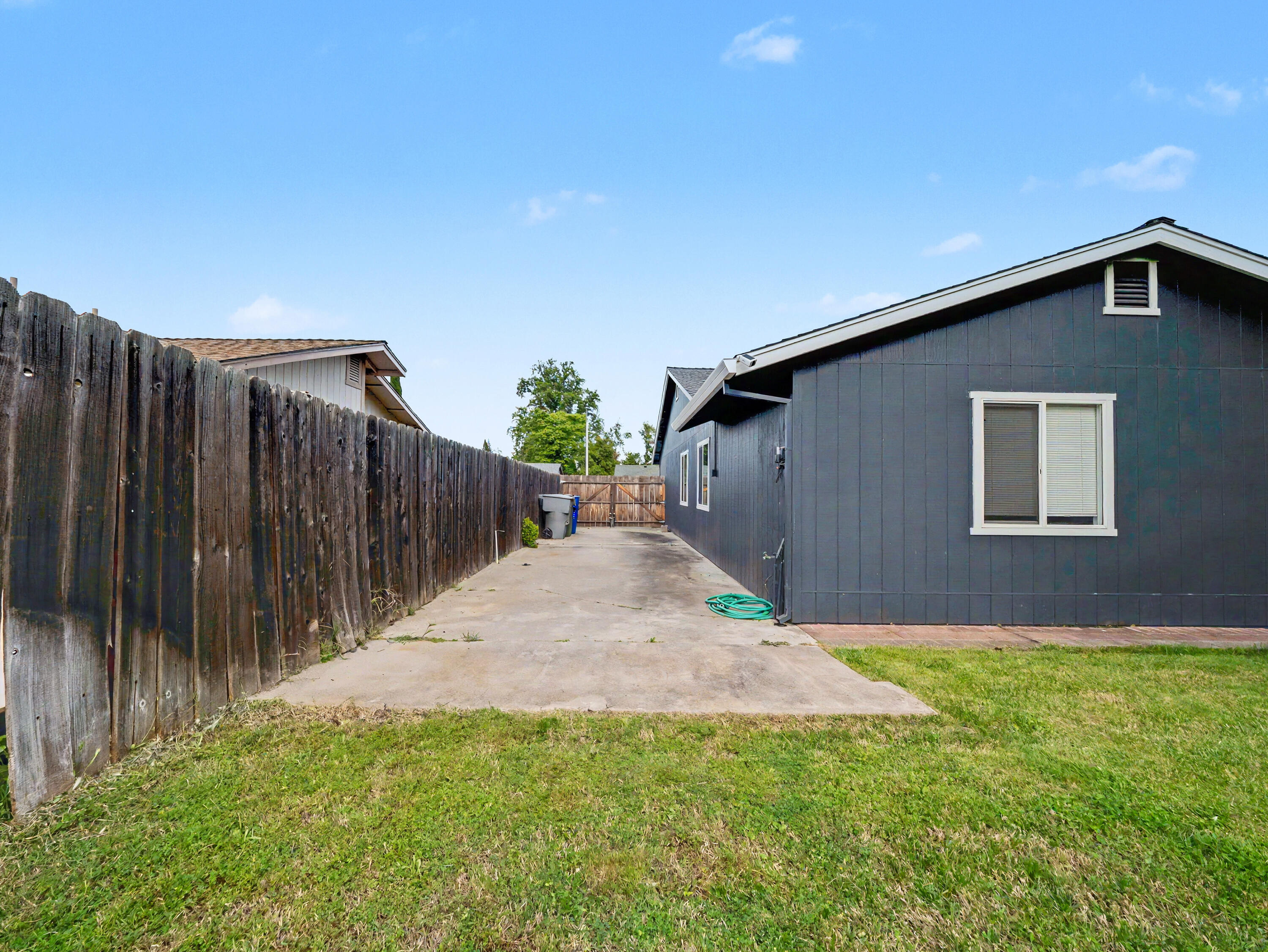 7034 David Trail Redding, CA 96001 - Photo 14 of 16 JR_DavidTrail_41526-45
