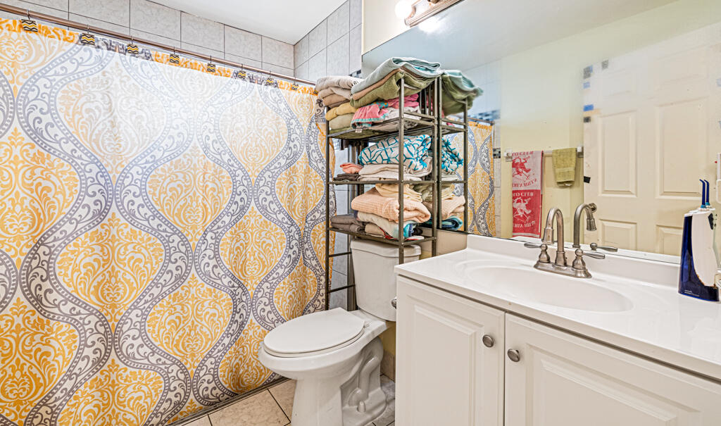 7085 Chesapeake Circle Boynton Beach, FL 33436 - Photo 17 of 34 DAH_9768
