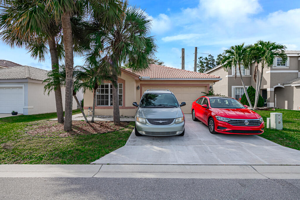 7085 Chesapeake Circle Boynton Beach, FL 33436 - Photo 2 of 34 DAH_9945-HDR