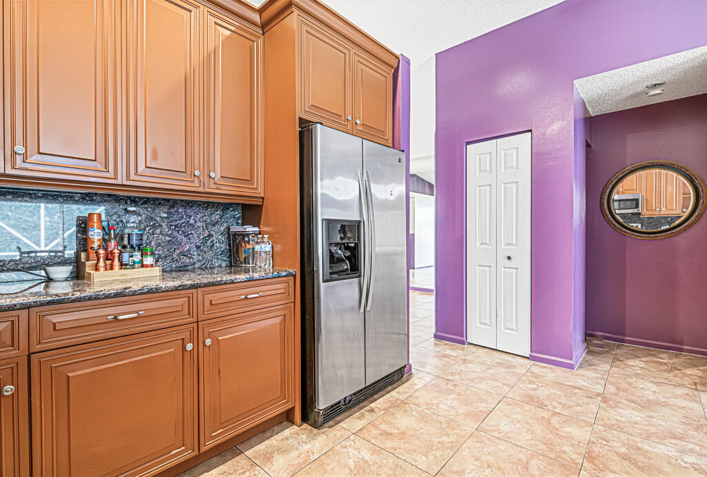7085 Chesapeake Circle Boynton Beach, FL 33436 - Photo 7 of 34 DAH_9808