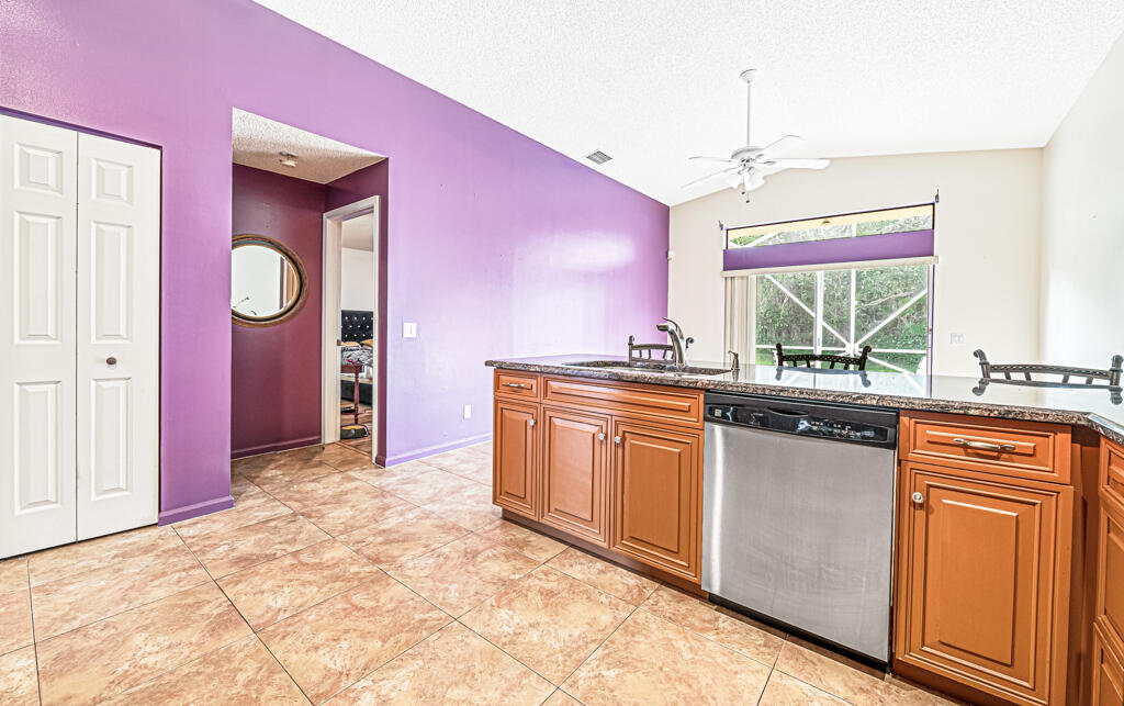 7085 Chesapeake Circle Boynton Beach, FL 33436 - Photo 8 of 34 DAH_9818