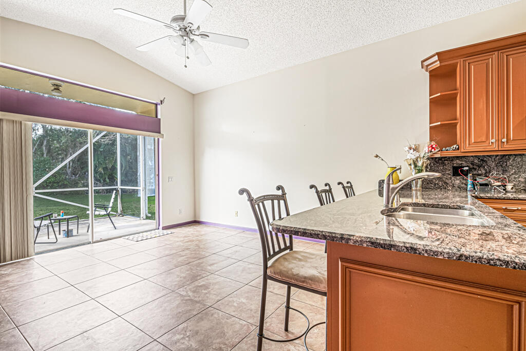7085 Chesapeake Circle Boynton Beach, FL 33436 - Photo 9 of 34 DAH_9799