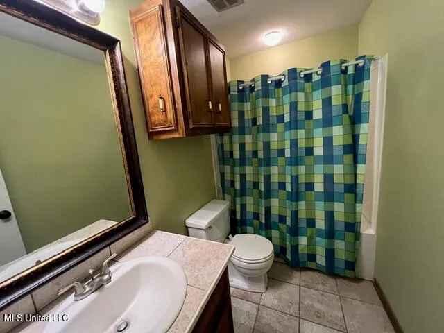 $299,900 | 141 North Eagle Ridge Drive, Florence, MS 39073