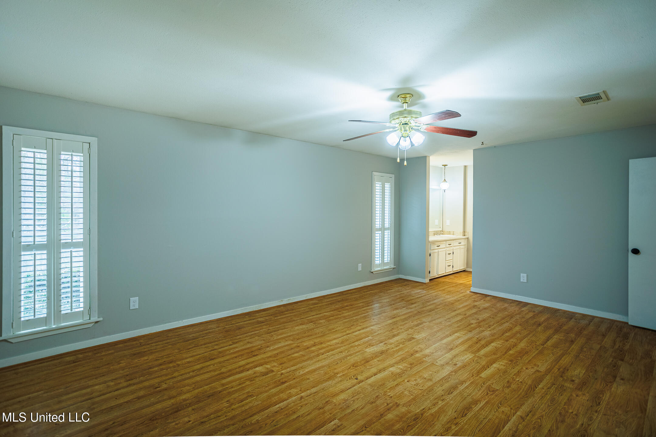 141 North Eagle Ridge Drive Florence, MS 39073 - Photo 18 of 27 FLORENCE_141 Eagle Ridge Rd-21