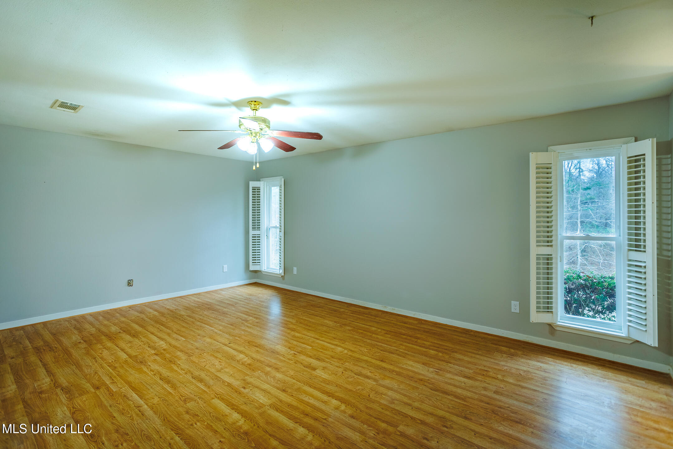 141 North Eagle Ridge Drive Florence, MS 39073 - Photo 19 of 27 FLORENCE_141 Eagle Ridge Rd-20