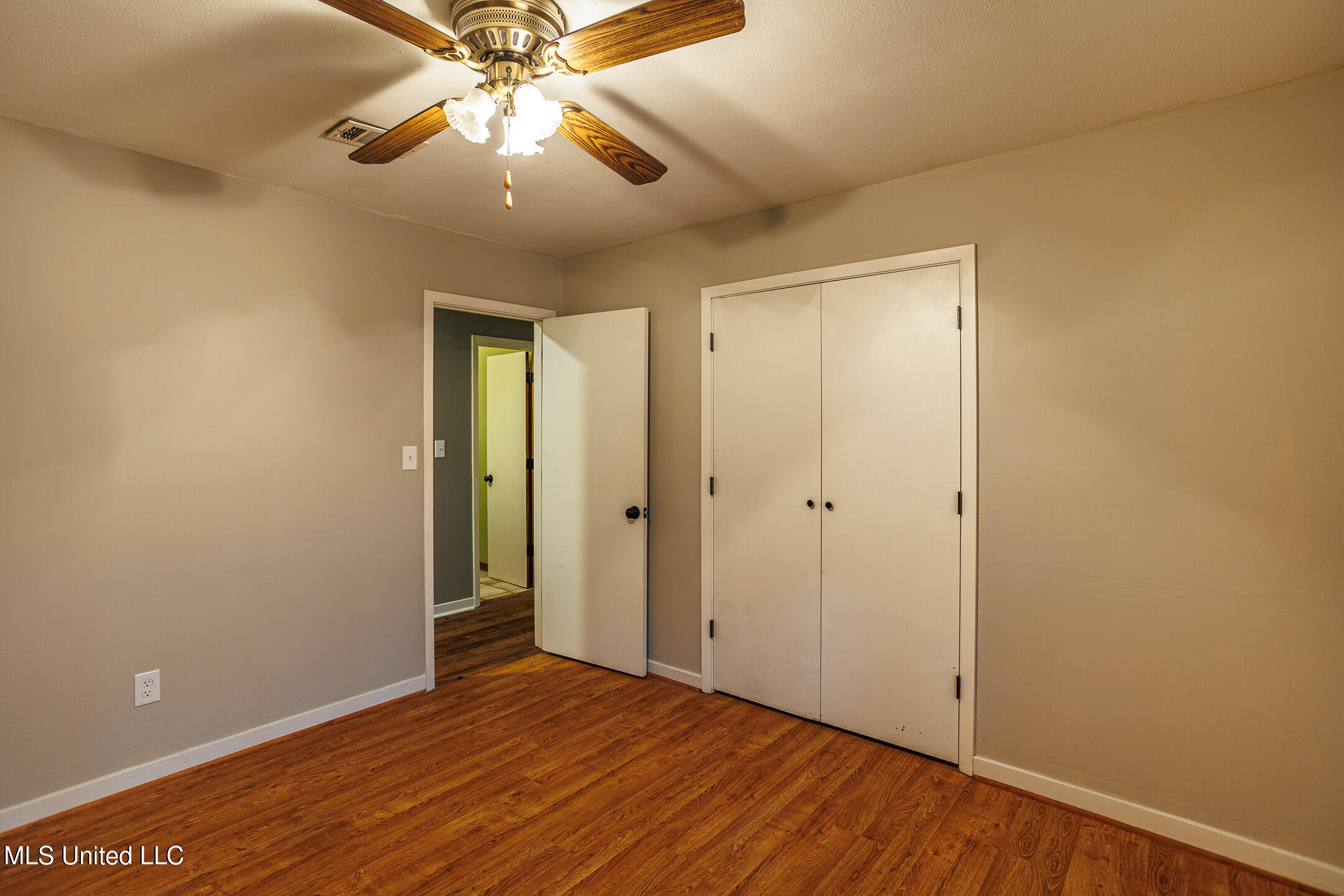 141 North Eagle Ridge Drive Florence, MS 39073 - Photo 21 of 27 FLORENCE_141 Eagle Ridge Rd-18