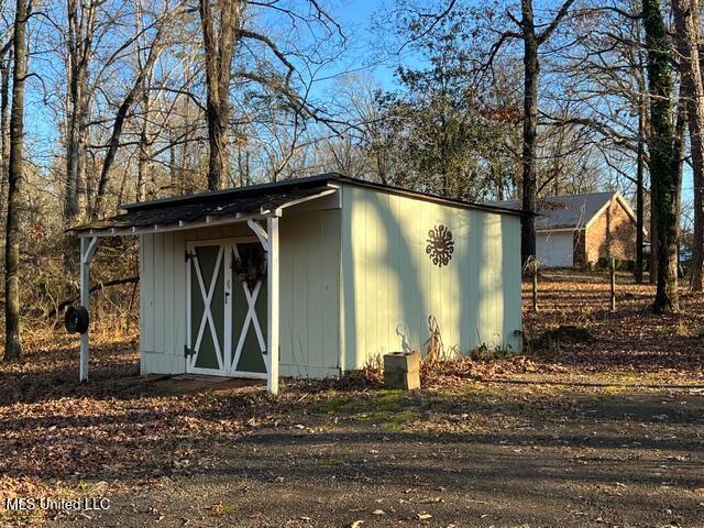 141 North Eagle Ridge Drive Florence, MS 39073 - Photo 4 of 27 IMG_3335