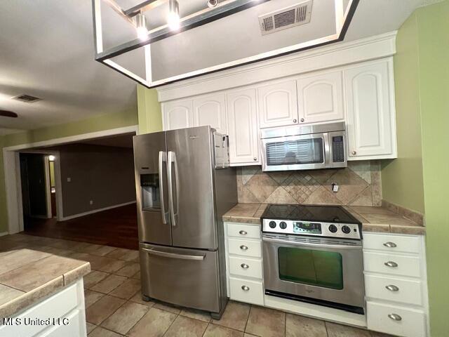 141 North Eagle Ridge Drive Florence, MS 39073 - Photo 6 of 27 IMG_3314