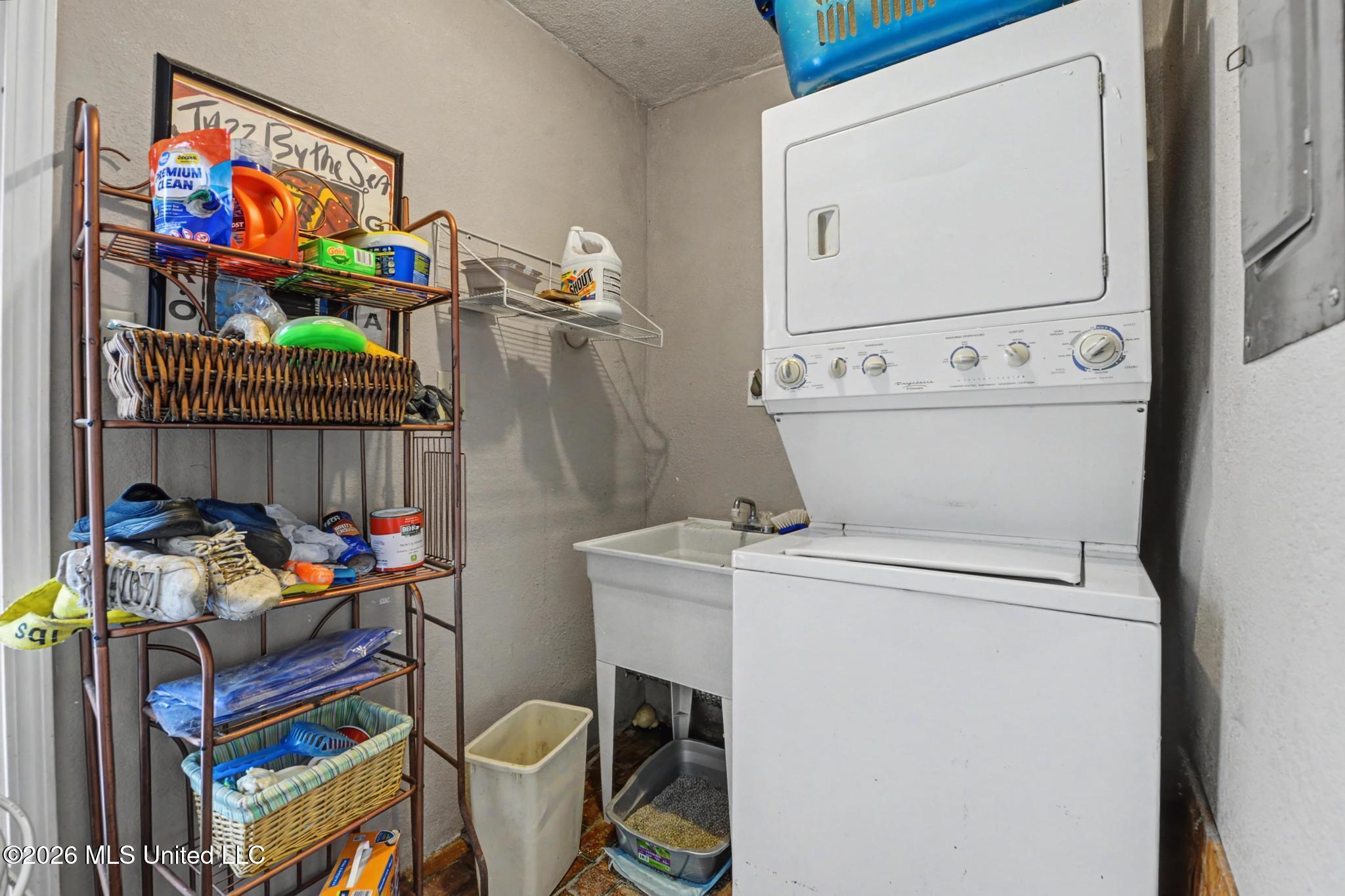 107 Sea Pine Street Long Beach, MS 39560 - Photo 21 of 36 021