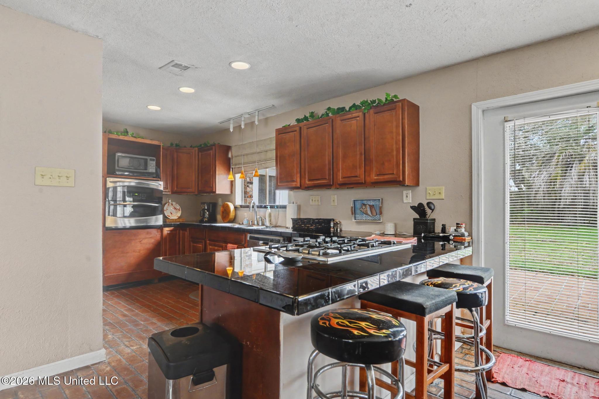 107 Sea Pine Street Long Beach, MS 39560 - Photo 8 of 36 008