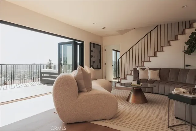 $2,660,000 | 2536 Medlow Avenue, Los Angeles, CA 90041