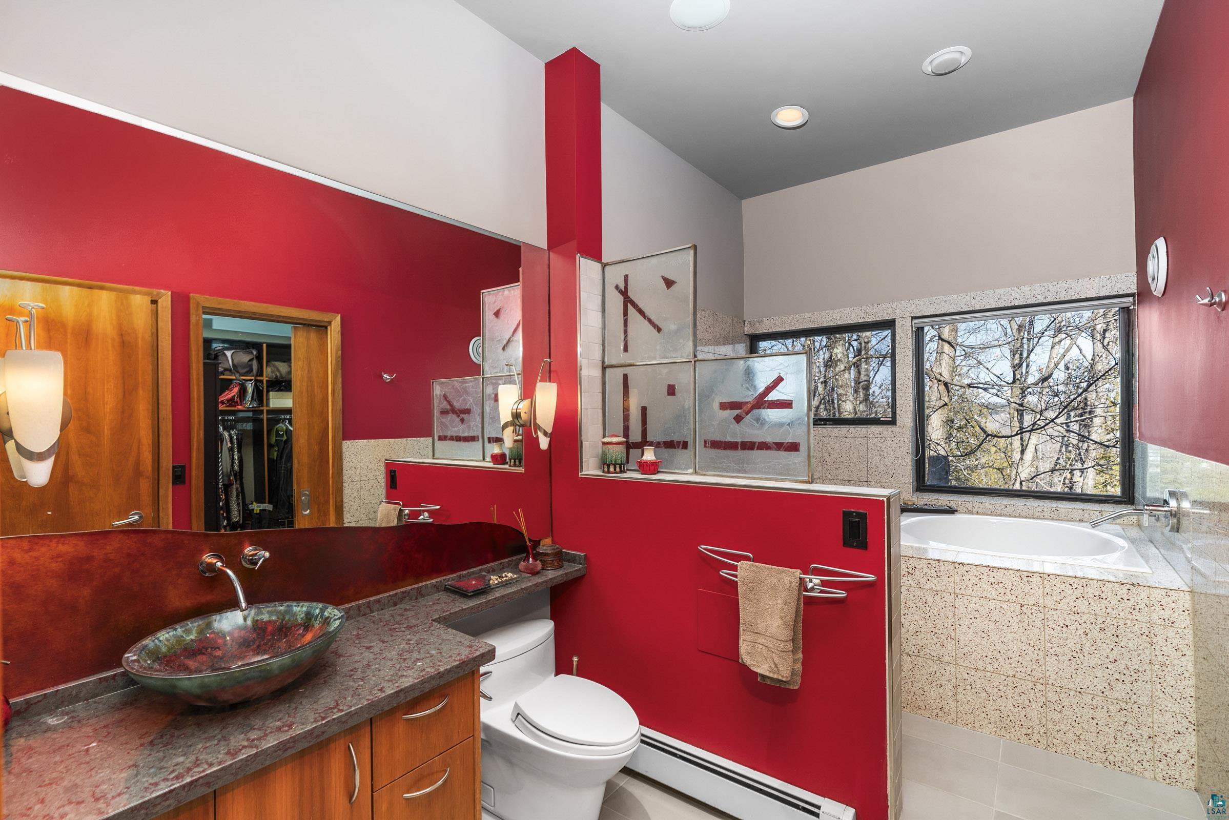 1407 Catherine Street Duluth, MN 55811 - Photo 14 of 29