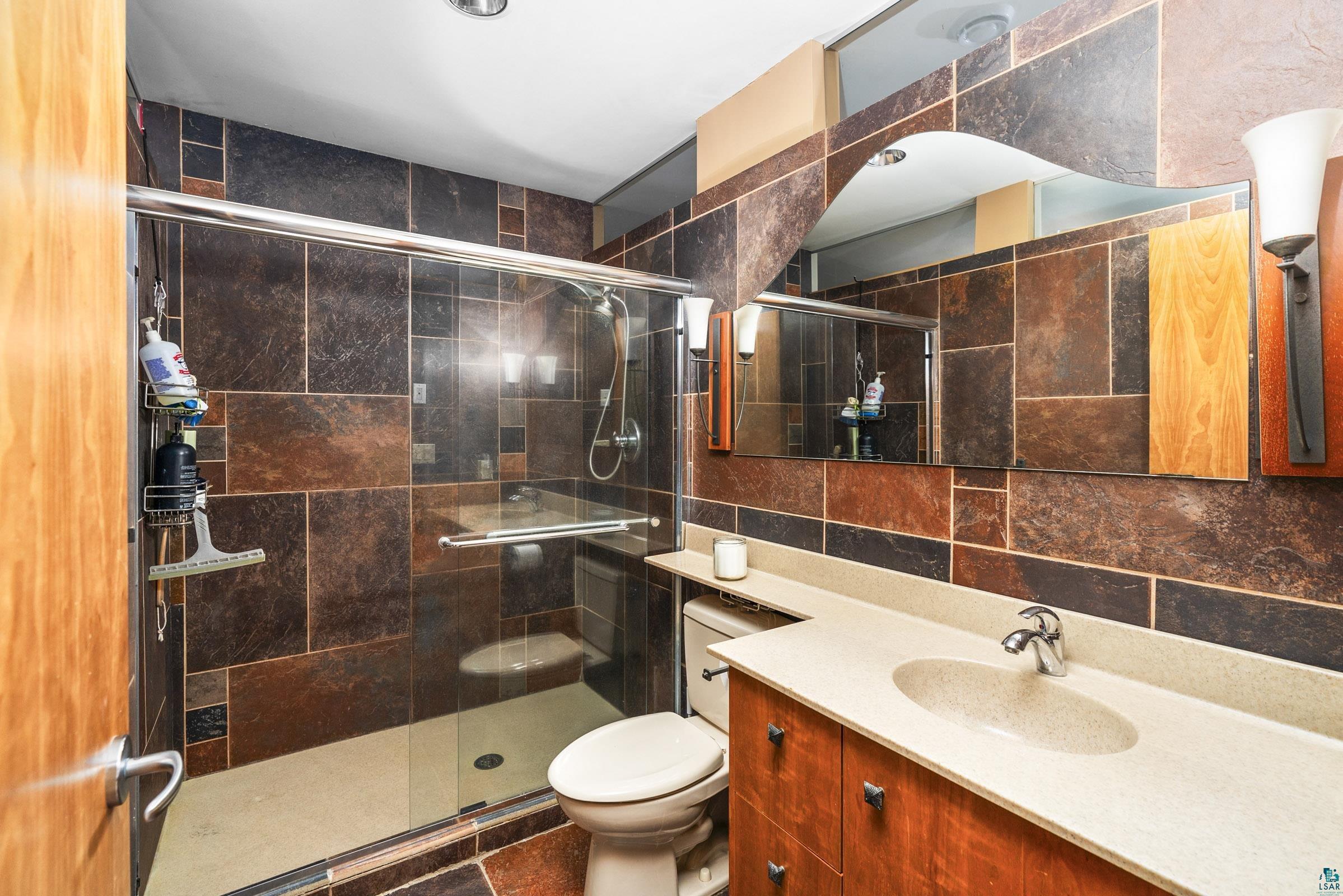 1407 Catherine Street Duluth, MN 55811 - Photo 22 of 29