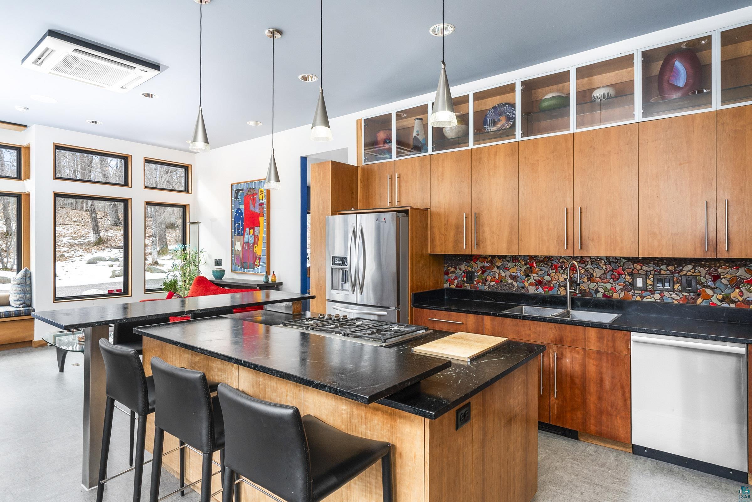 1407 Catherine Street Duluth, MN 55811 - Photo 9 of 29