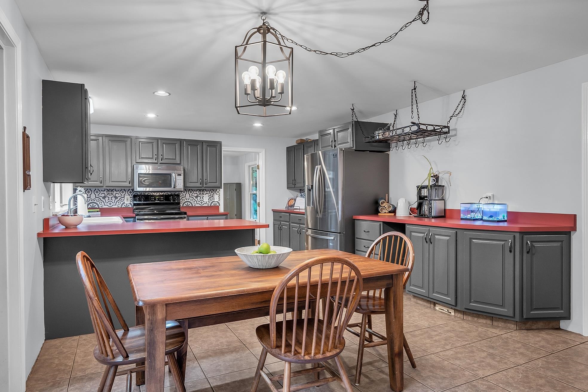 51 Pulpit Rock Road Chester, NH 03036 - Photo 12 of 44