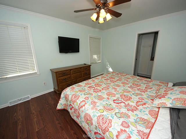 511 Longleaf Road Summerville, SC 29486 - Photo 14 of 31 12