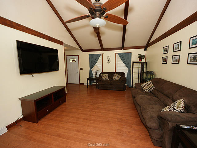 511 Longleaf Road Summerville, SC 29486 - Photo 7 of 31 05