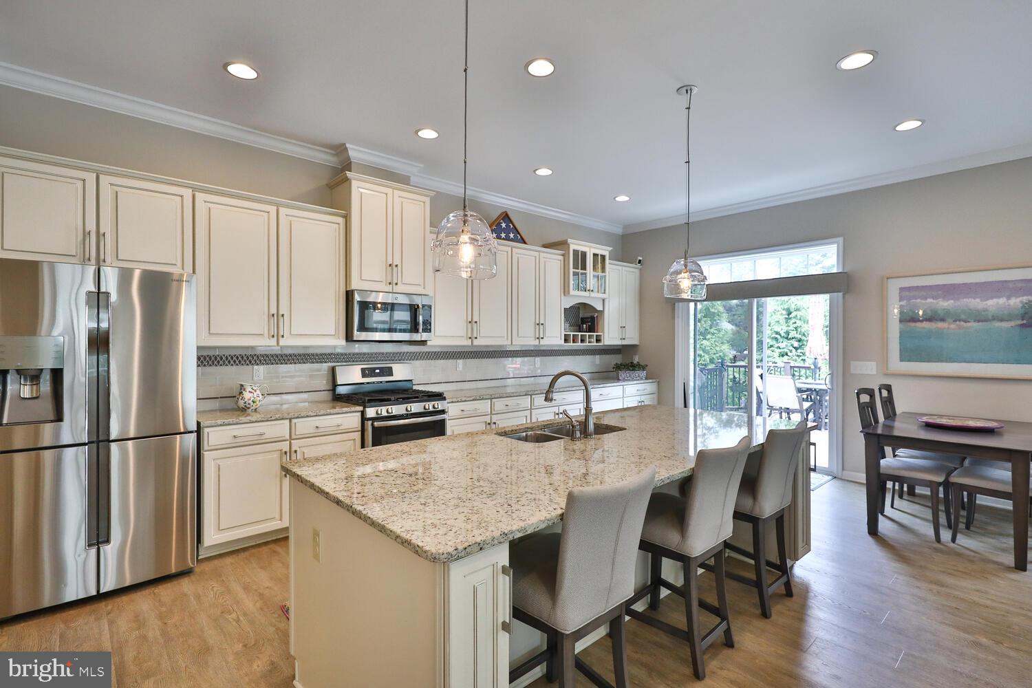 1149 Lynch Circle Warminster, PA 18974 - Photo 11 of 45 Kitchen