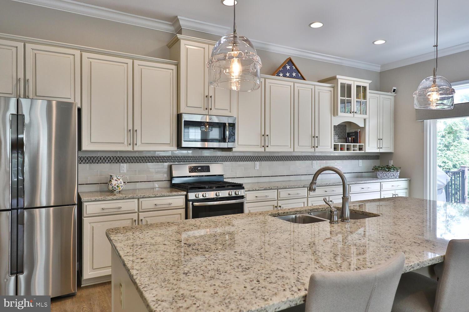 1149 Lynch Circle Warminster, PA 18974 - Photo 12 of 45 Kitchen