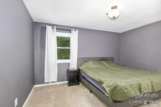 $179,999 | 199 East 34th Street, Unit 10, Holland, MI 49423