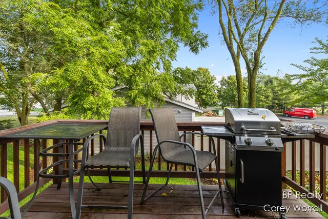 $179,999 | 199 East 34th Street, Unit 10, Holland, MI 49423