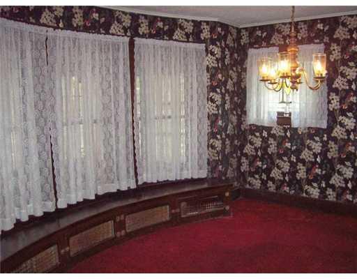 296 Wills Road Connellsville, PA 15425 - Photo 5 of 9 Dining Room.