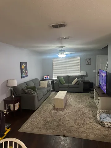 $1,850 | 3140 Camelliawood Circle West, Tallahassee, FL 32301