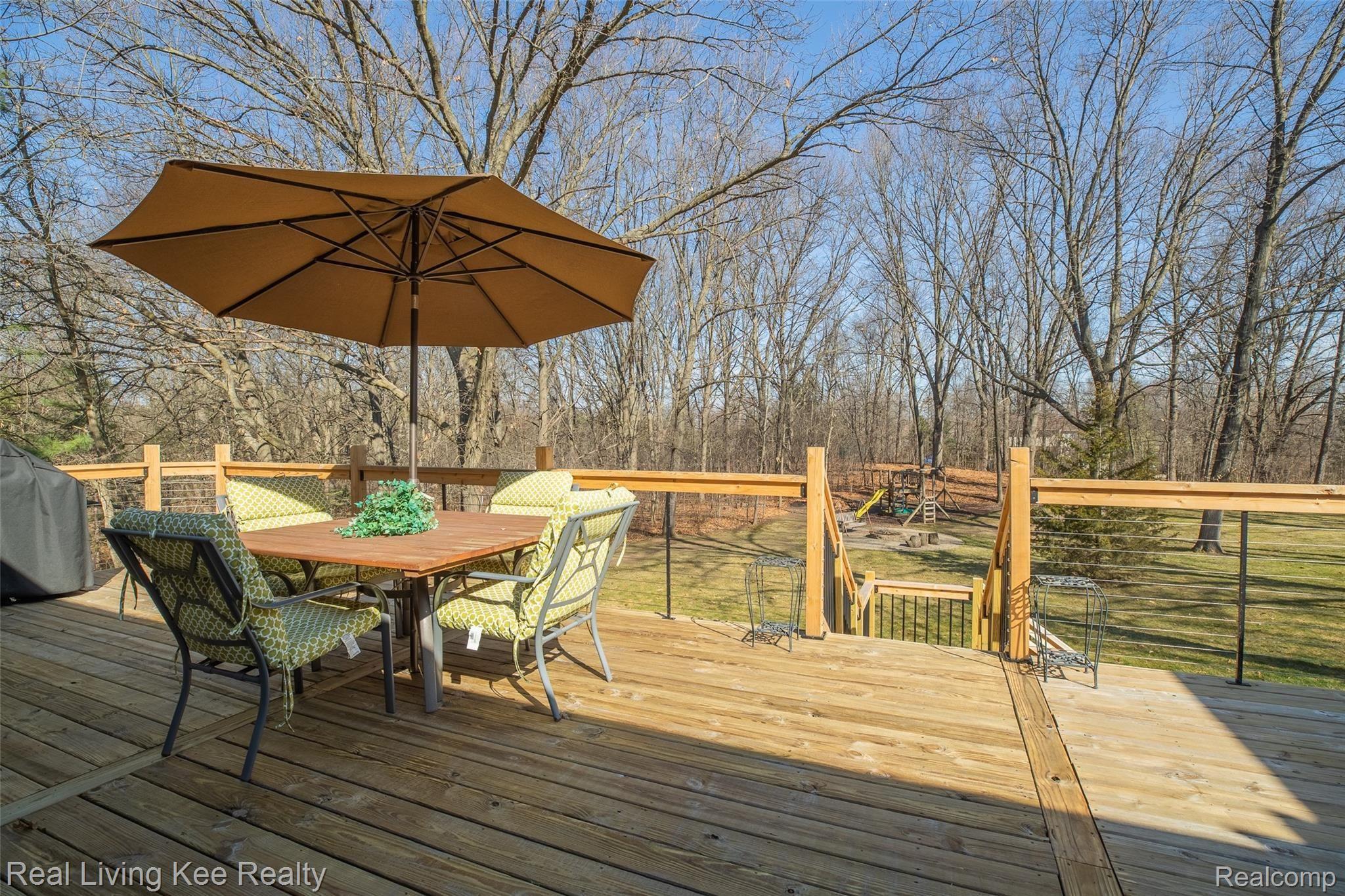 3648 Gregory Road Lake Orion, MI 48359 - Photo 53 of 68 deck