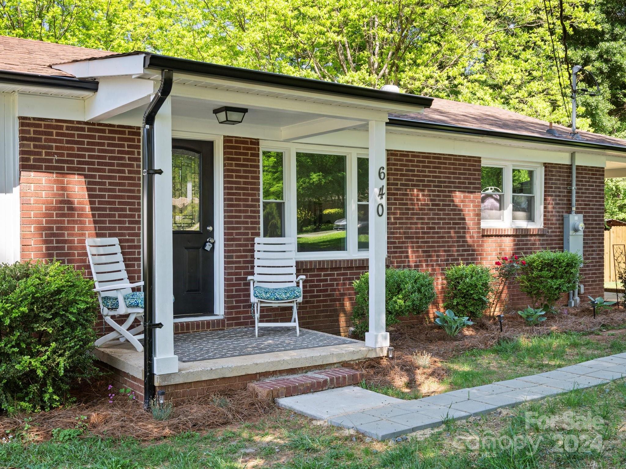 640 Summerow Road Stanley, NC 28164 - Photo 4 of 38 Gallery Image 4
