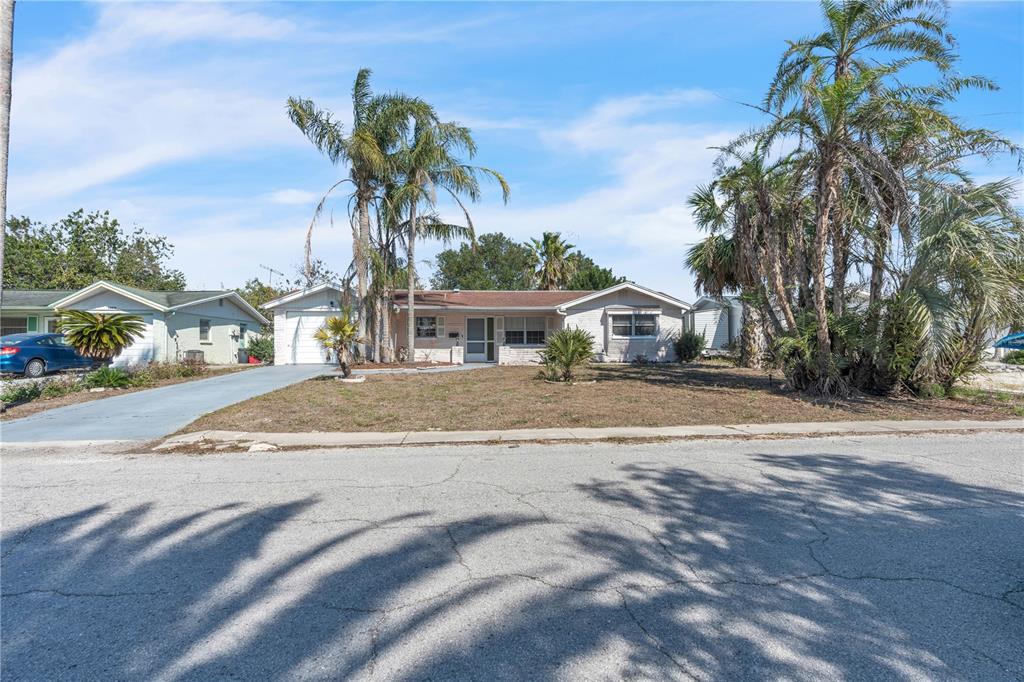 10804 Kingsbridge Road Port Richey, FL 34668 - Photo 37 of 40 Gallery Image 37