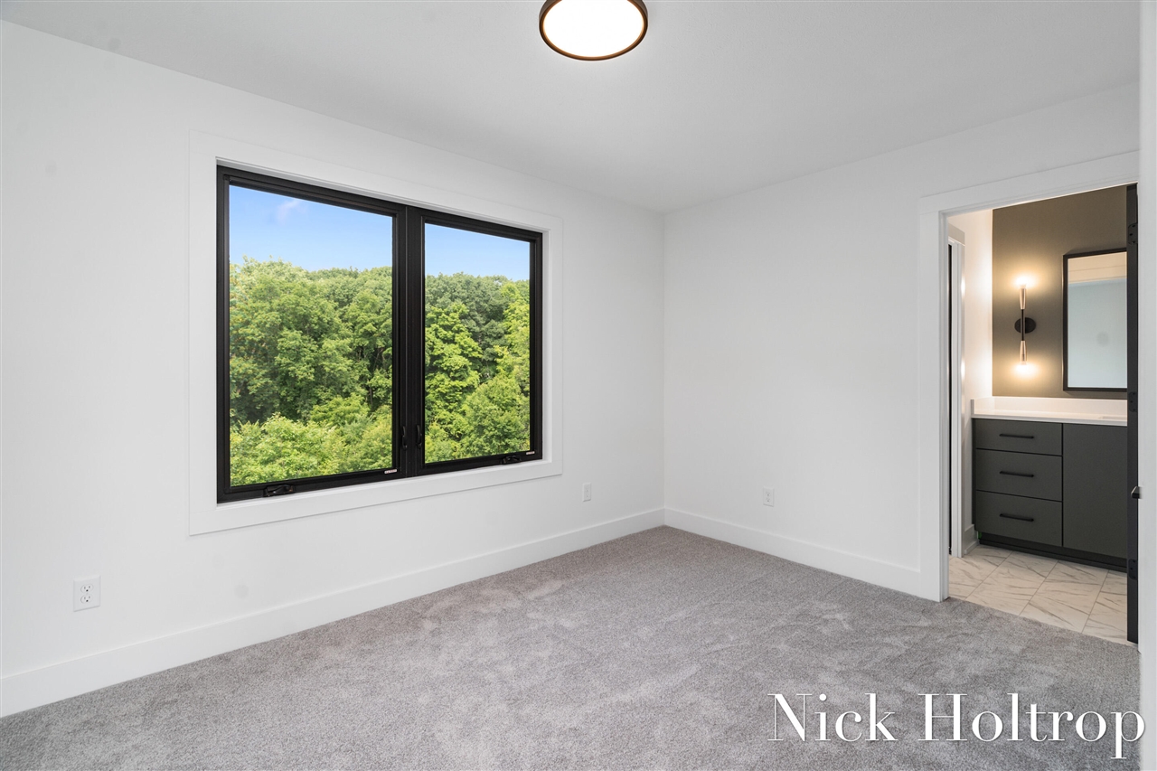 259 Tallman Ridge Grand Rapids, MI 49504 - Photo 23 of 38