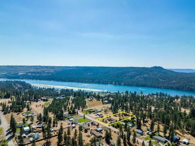 $409,000 | 6437 Dover Road, Nine Mile Falls, WA 99026