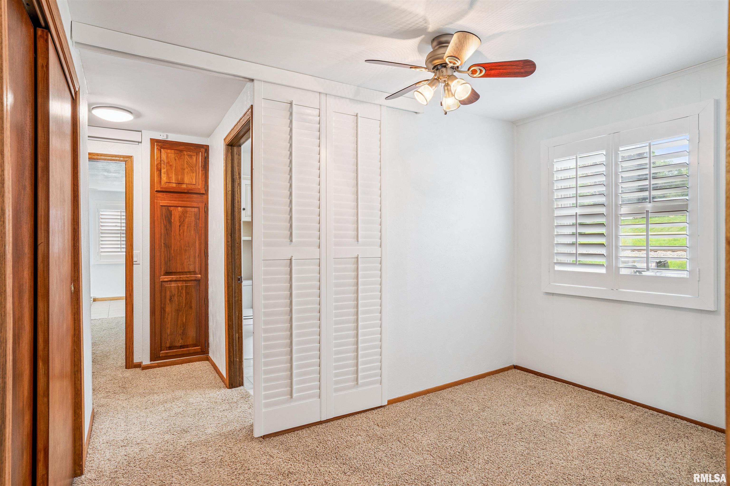 22799 Great River Road Le Claire, IA 52753 - Photo 16 of 40