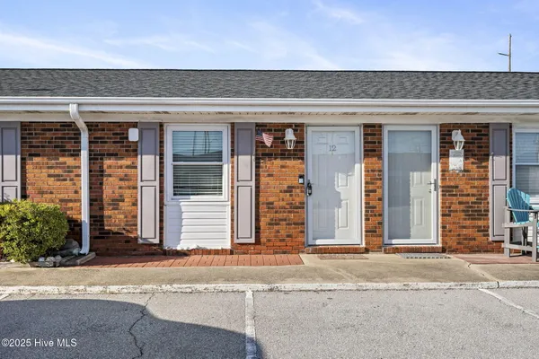 $250,000 | 121 Old Causeway Road, Unit 12, Atlantic Beach, NC 28512