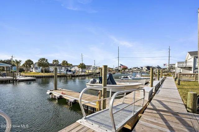 $250,000 | 121 Old Causeway Road, Unit 12, Atlantic Beach, NC 28512