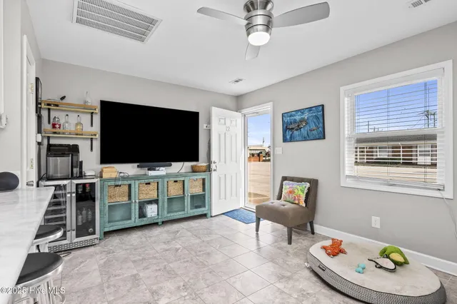 $250,000 | 121 Old Causeway Road, Unit 12, Atlantic Beach, NC 28512