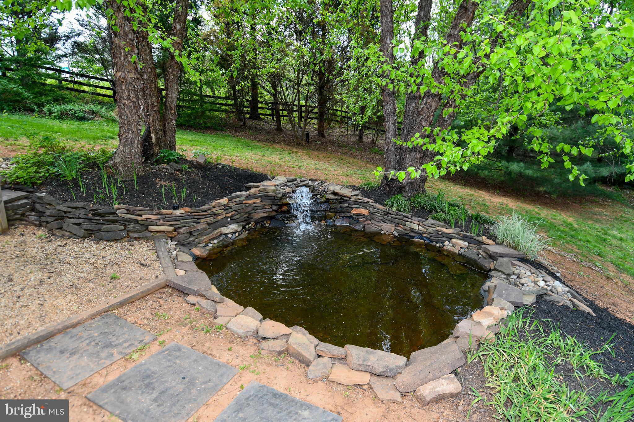 486 Tiger Valley Road Washington, VA 22747 - Photo 9 of 70 a view of a back yard of the water