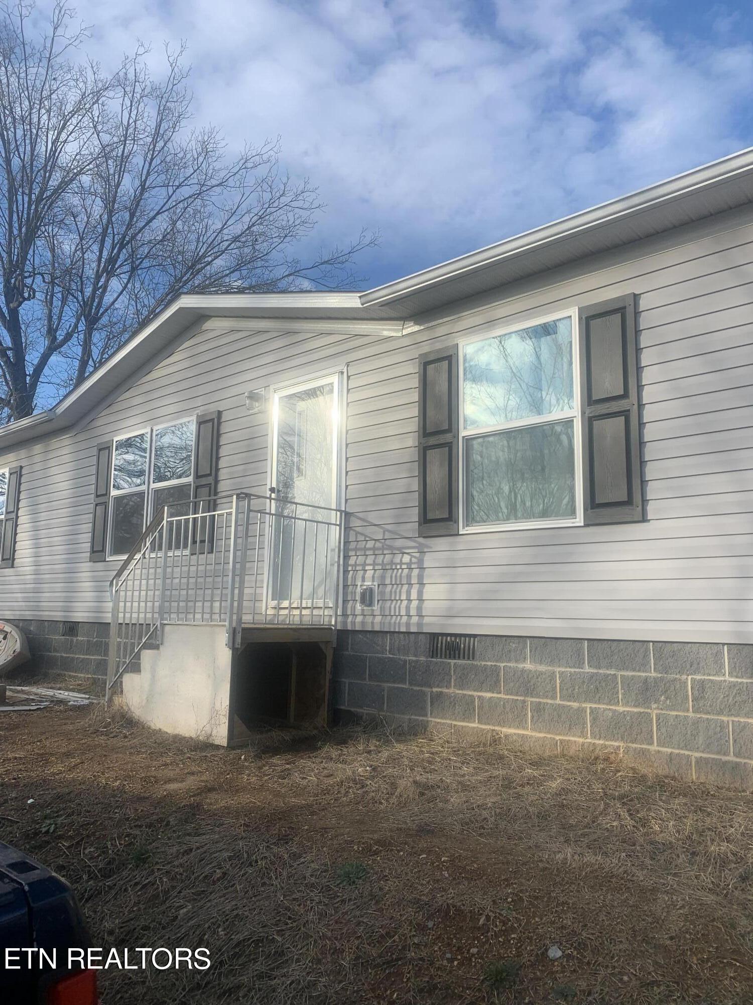 902 Spring Street Philadelphia, TN 37846 - Photo 2 of 2 73DD71BF-151E-4A33-A693-CA4B687E2880