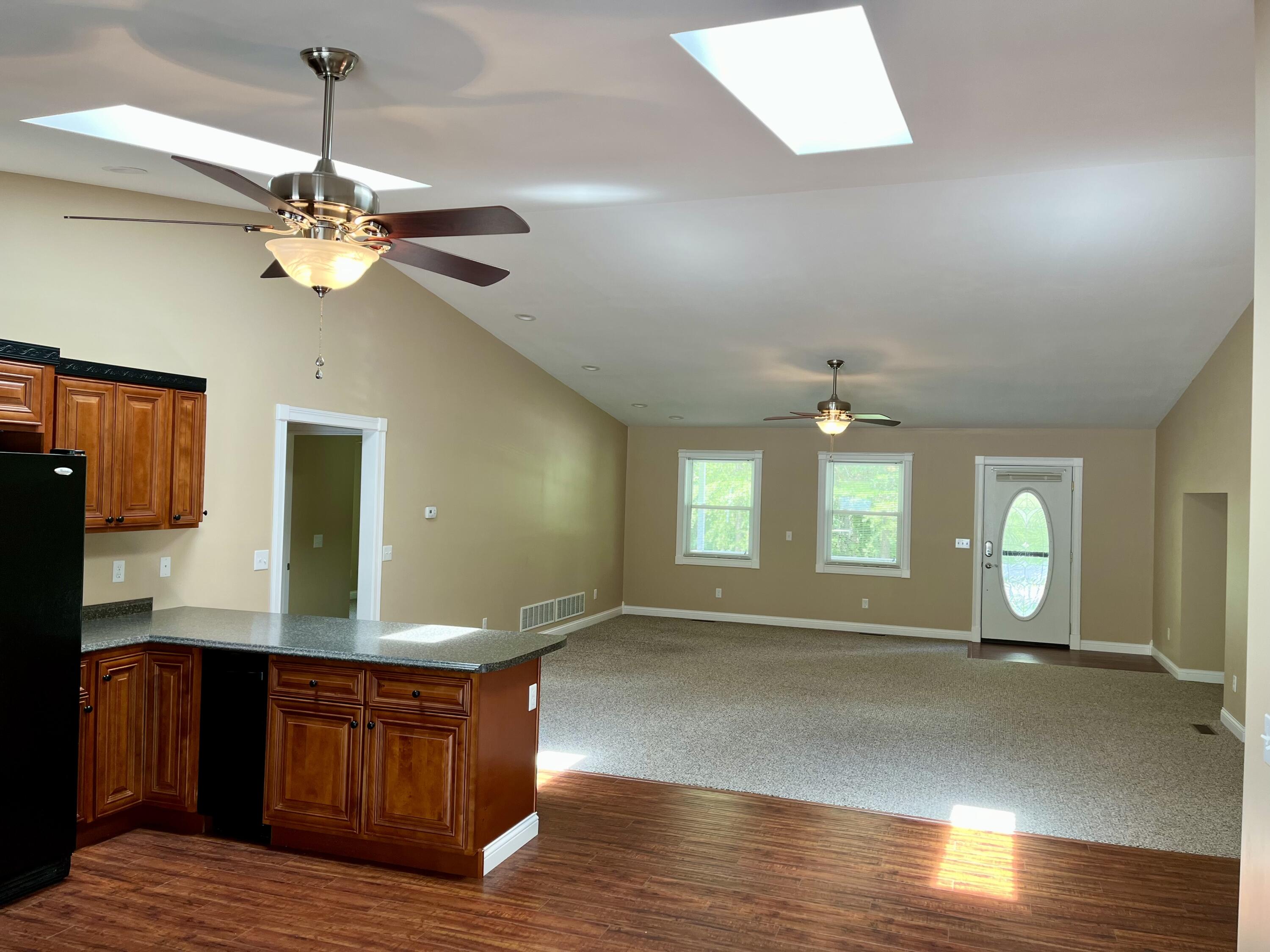 285 Hamilton Road Nancy, KY 42544 - Photo 37 of 111 livng from kitchen 2