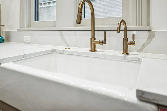 $2,100,000 | 773 East 3rd Avenue, Durango, CO 81301