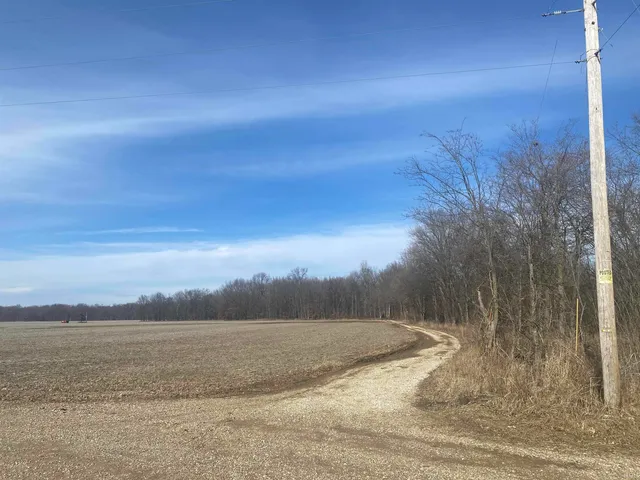 $174,900 | 250 West County Road 250 North, Patoka, IN 47666