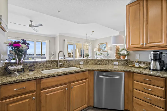 $3,250 | 134 Starboard Lane, Unit 705, Merritt Island, FL 32953